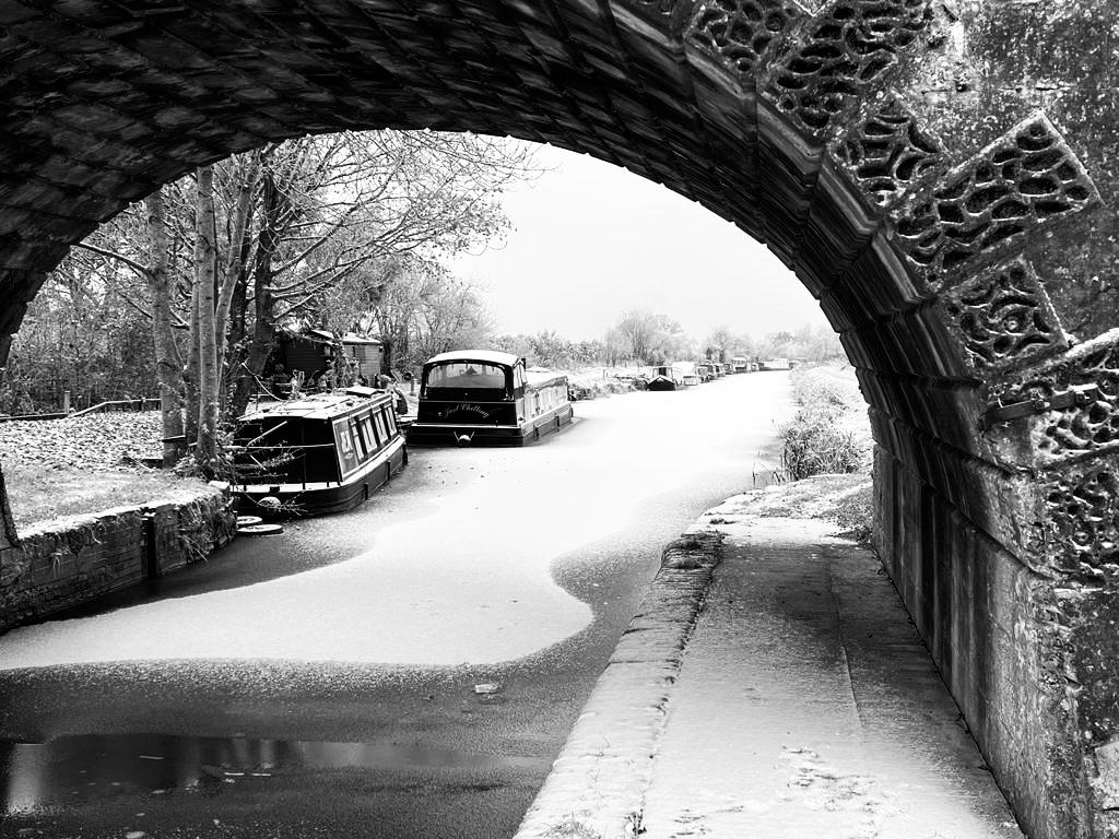 Ladies-Bridge-In-The-Snow